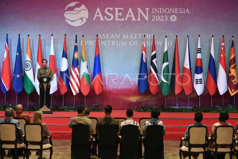 aindonesia-keu-goi-asean-doan-ket-truoc-cang-thang-bien-dong